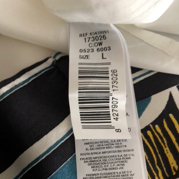 Silk halter dress with ribbon tie. - Picture 3 of 3